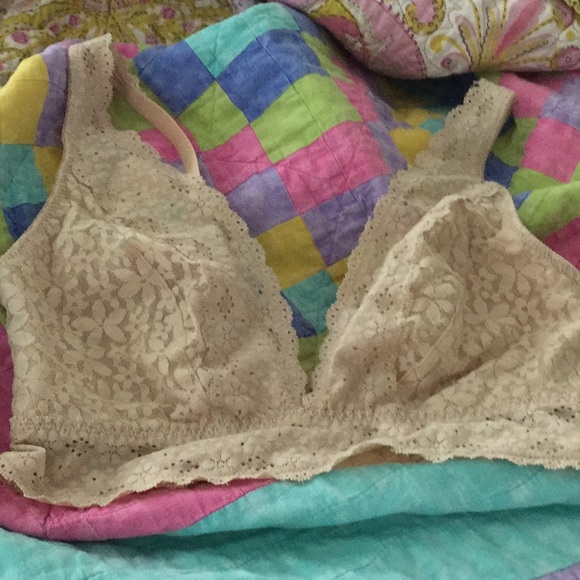 Wacoal lacy sleep bra.  NWOT. 40 - Picture 1 of 4